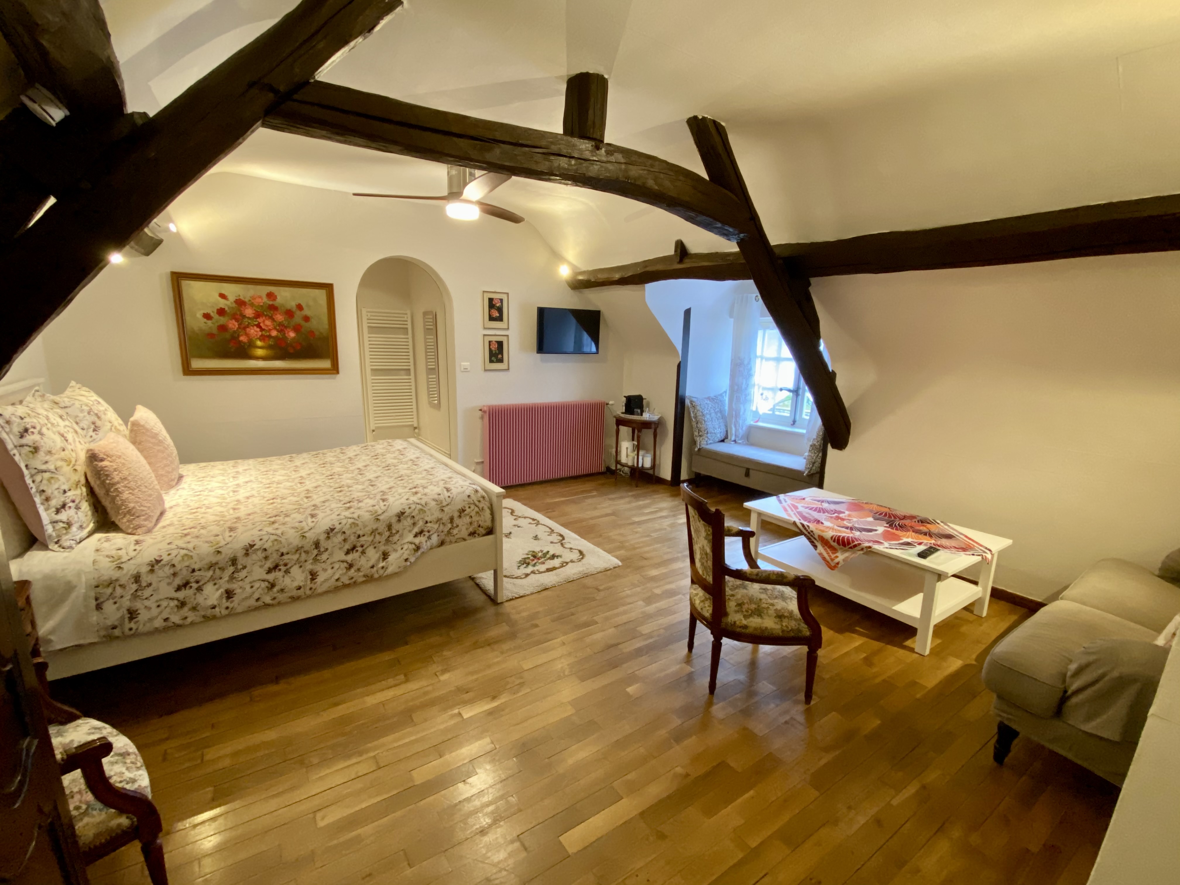 Sans Souci Bed and Breakfast Bed and Breakfast with Restaurant